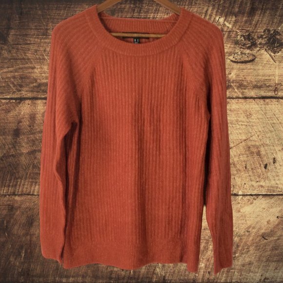 Vero Moda Women’s Burnt Orange Cozy Pullover Sweater Size M - Picture 1 of 5